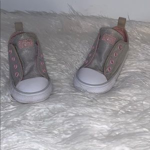 Toddler converse shoes